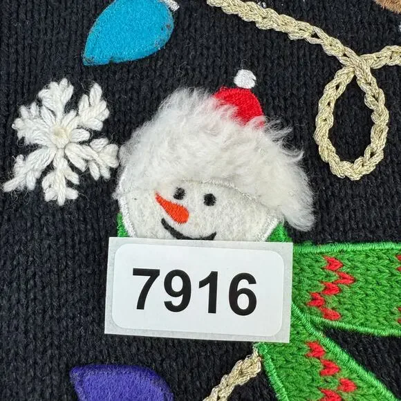 VTG Designers Originals Black Embroidered Christmas Sweater Vest Size Large - Picture 12 of 12